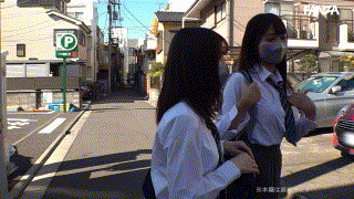 smus040【すみれ＆ひまり】倉本すみれ｜木下ひまり エロGIF 1